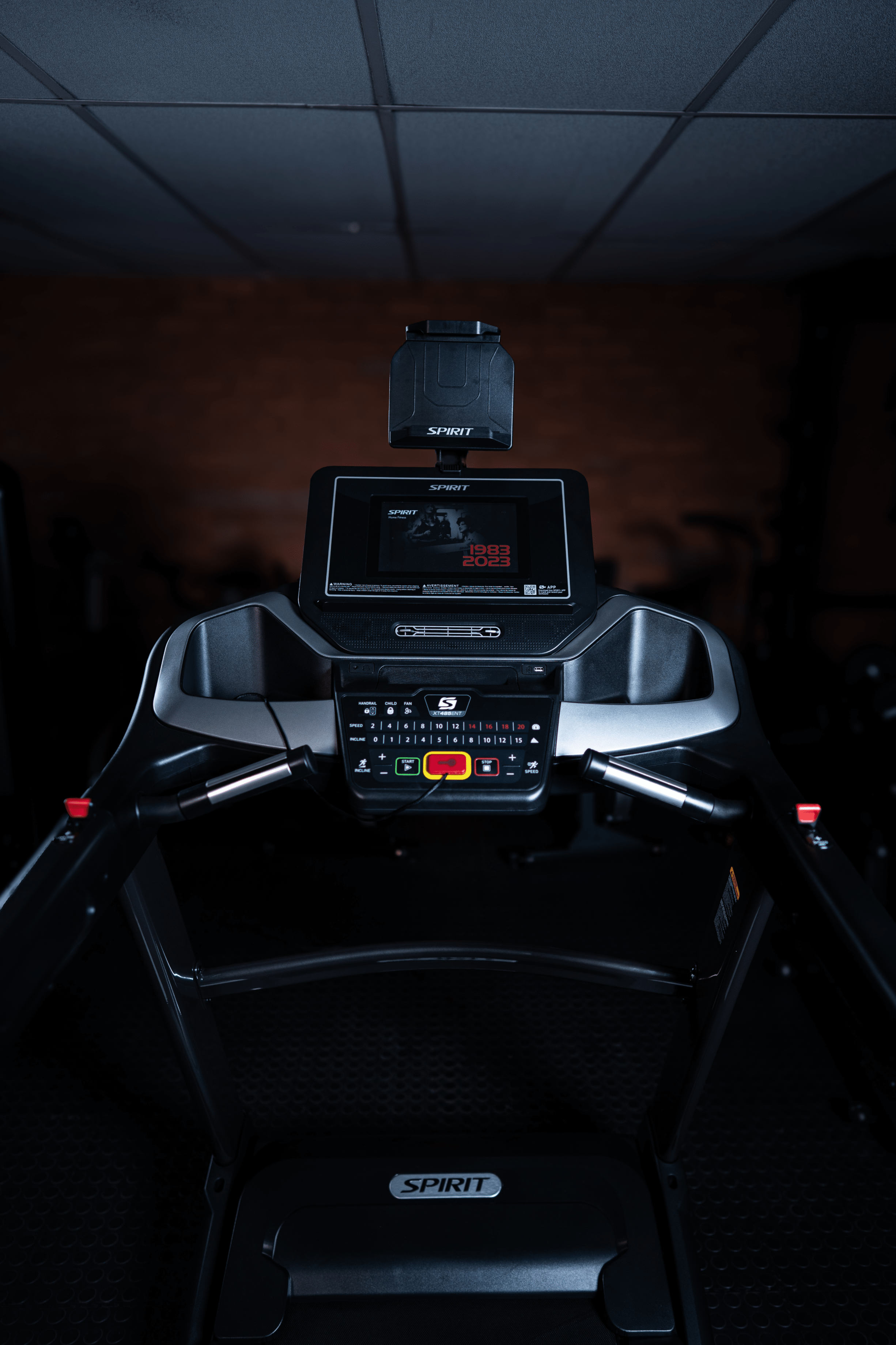 Treadmill XT485 - Optivita